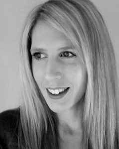 Laura MacPherson's avatar